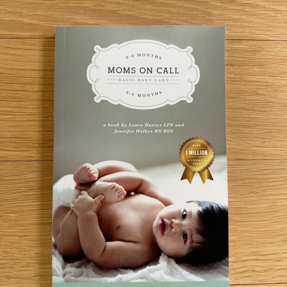 Moms on Call 0-6 months book